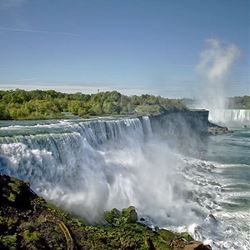 New York City, Niagara Falls & Washington DC with Extended Stay in New York City (Cosmos)