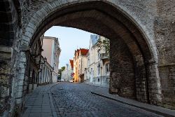 Discover the Baltics (Exodus)