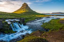 Iceland: Land of Fire & Ice (Collette)
