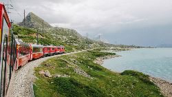 Alpine Lakes & Scenic Trains (Collette)