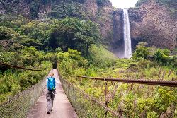 Ecuador in a Week (Contiki)