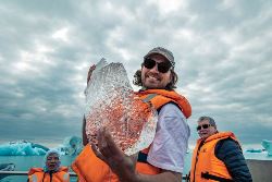 Iceland Discovery (Intrepid)