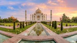 India's Golden Triangle & the Sacred Ganges (2025) - New Delhi to Kolkata