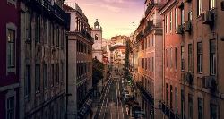 Lisbon & Andalucia From Madrid (On The Go)