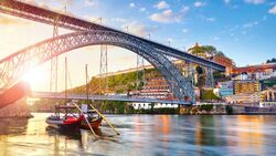 Family Club: Porto, the Douro valley (Portugal) and Salamanca (Spain) (port-to-port cruise) (CroisiEurope)