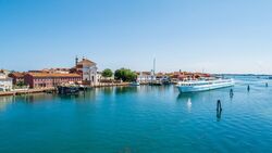 Timeless Venice (port-to-port package) (CroisiEurope)