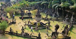 Highlights of Laos (Explore!)