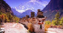 Annapurna Circuit Trek (Explore!)