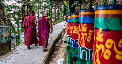 Spiritual India - Foothills of the Himalaya (Explore!)