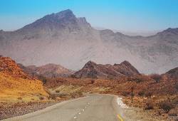 Discover Oman (333 Travel)