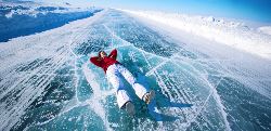 Exklusives Arktis-Abenteuer: Zwischen Iceroads und Polarlichtern (Wikinger)