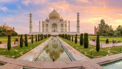 Cruise on the Ganges between Kolkata and Varanasi & the splendors of Rajasthan (port-to-port cruise) (Croisi Voyages)