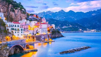 A Mediterranean Christmas - Naples, the Amalfi Coast & Sicily (port-to-port package) (Croisi Mer)