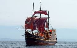 Picture:Sail Dubrovnik to Split / Ensuite, Above Deck Cabins