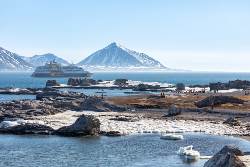 Spitsbergen Circumnavigation: A Rite of Passage