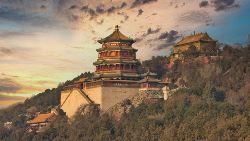 Essential China and Japan (Indus)