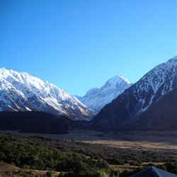 Treasures of New Zealand: Heritage, Vines, & Vistas (Globus)