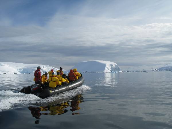 Antarctic Express: Crossing the Circle (Exodus)