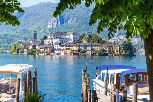 Walking at Lakes Orta and Maggiore (Exodus)