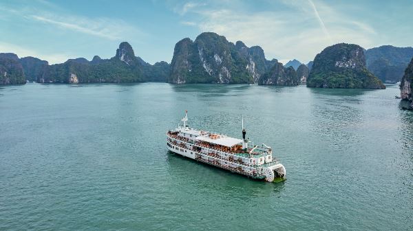 Vietnam & Angkor - Premium Adventure (Exodus)