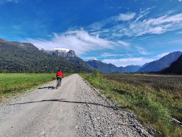 Cycling the Lake District of Chile & Argentina (Exodus)