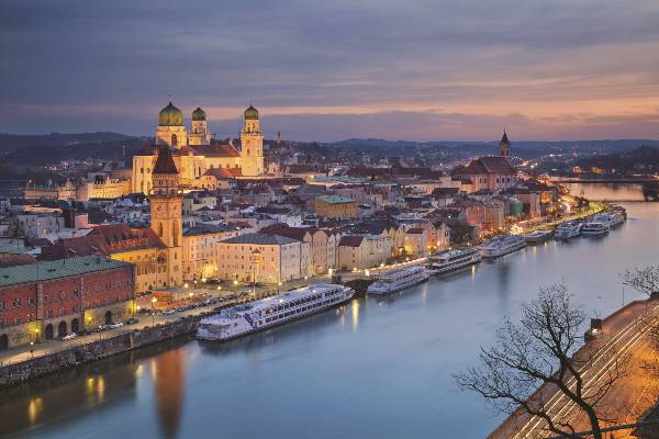 Christmas on the Danube (Collette)