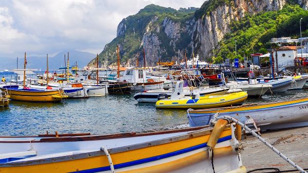 Rome & the Amalfi Coast: Christmas Season in Sorrento (Collette)