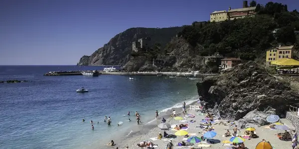 Paris to Barcelona: Tapas & Train Rides (G Adventures)