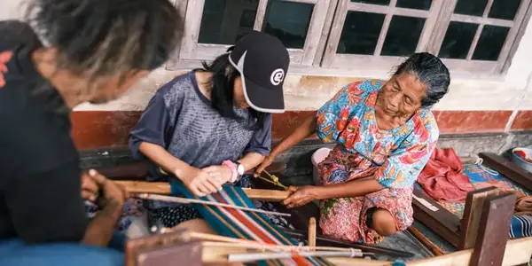 Bali to Gili: The Ultimate Island Odyssey (G Adventures)