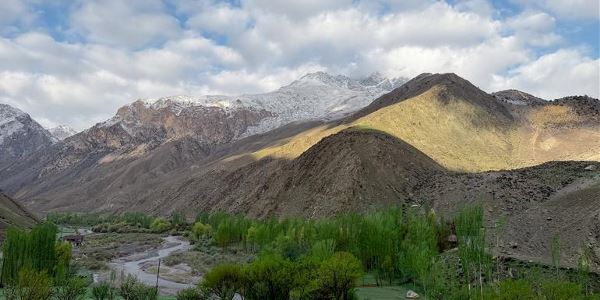 Central Asia: Uzbekistan, Tajikistan, Kazakhstan & Kyrgyzstan (G Adventures)