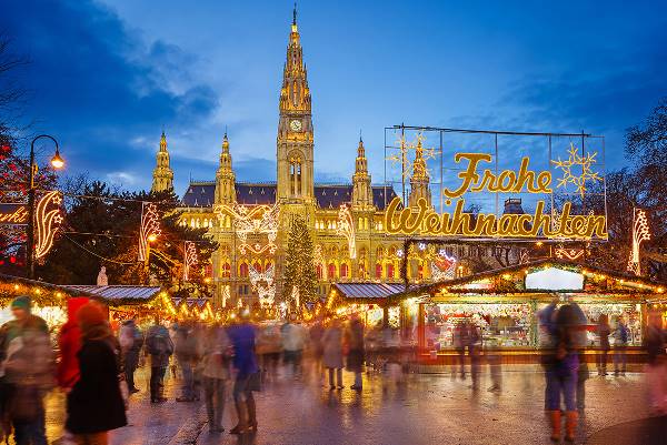 Europe Christmas Markets: Munich to Budapest (Intrepid)