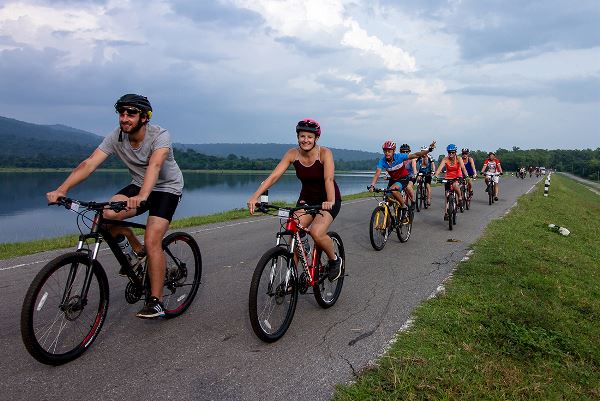 Cycle Southern Thailand (Intrepid)