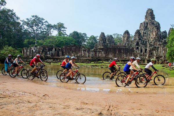 Cycle Vietnam, Cambodia & Thailand (Intrepid)