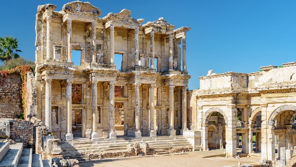 Greece & Turkey: Temples & Tides (Topdeck)