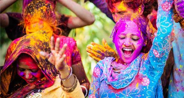 Holi, Festival of Colour (On The Go)