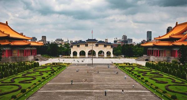 Taiwan Discovered (On The Go)