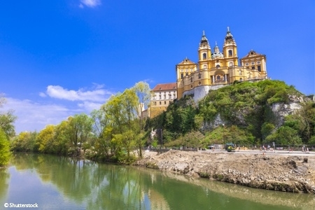 The beautiful blue Danube from Passau to Budapest (port-to-port cruise) (Croisi Europe)