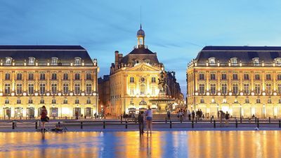 Christmas in the Bordeaux region (port-to-port cruise) (CroisiEurope)