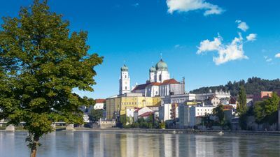 The Beautiful Blue Danube (port-to-port cruise) (CroisiEurope)