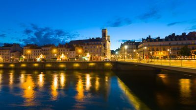 Remarkable Sites and Fine Wines on a Cruise through the Doubs Valley and Burgundy (port-to-port cruise) (CroisiEurope)