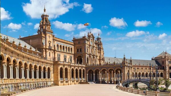 Enchanting Andalusia - Seville Fair Festivities: Tradition, gastronomy and flamenco (port-to-port cruise) (CroisiEurope)