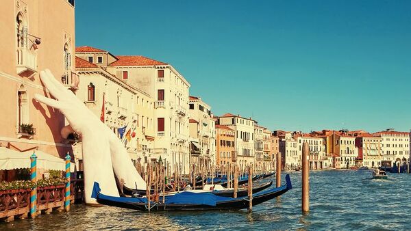 Venice, the epicenter of art, and its famous lagoon (port-to-port package) (CroisiEurope)