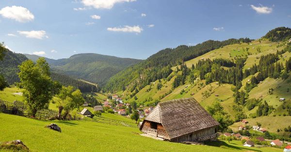 Walking Romania - Transylvanian Alps Trek (Explore!)