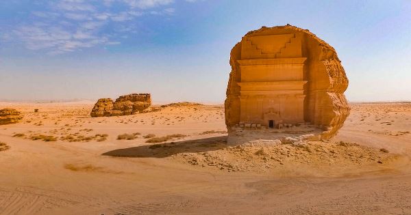 Explore the Kingdom of Saudi Arabia (Explore!)