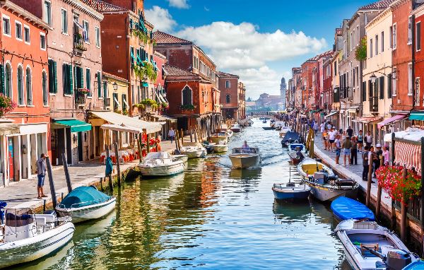 Venice to Rome by Rail (Explore!)