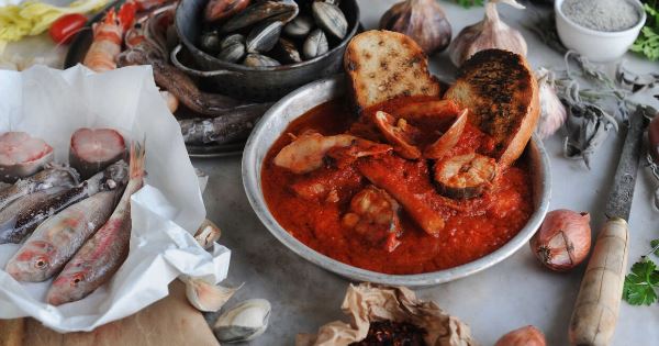 A Taste of Tuscany - Hilltop Towns and Vineyards (Explore!)