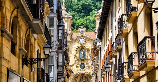 Catalonia and the Basque Country and Eclipse (Explore!)