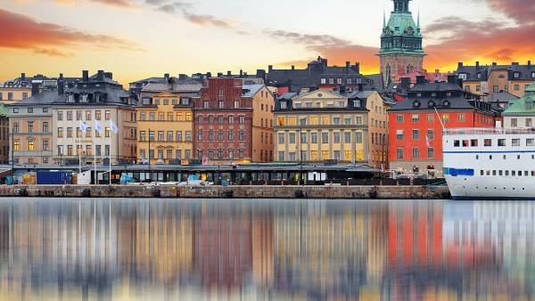 Explore Serene Sweden (Tenzing)