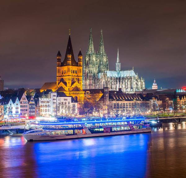 Domstadt Köln – Silvester auf dem Rhein (Wikinger)