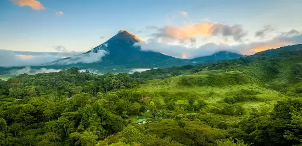 Auf unbekannten Pfaden durch das grüne Eldorado (Wikinger)